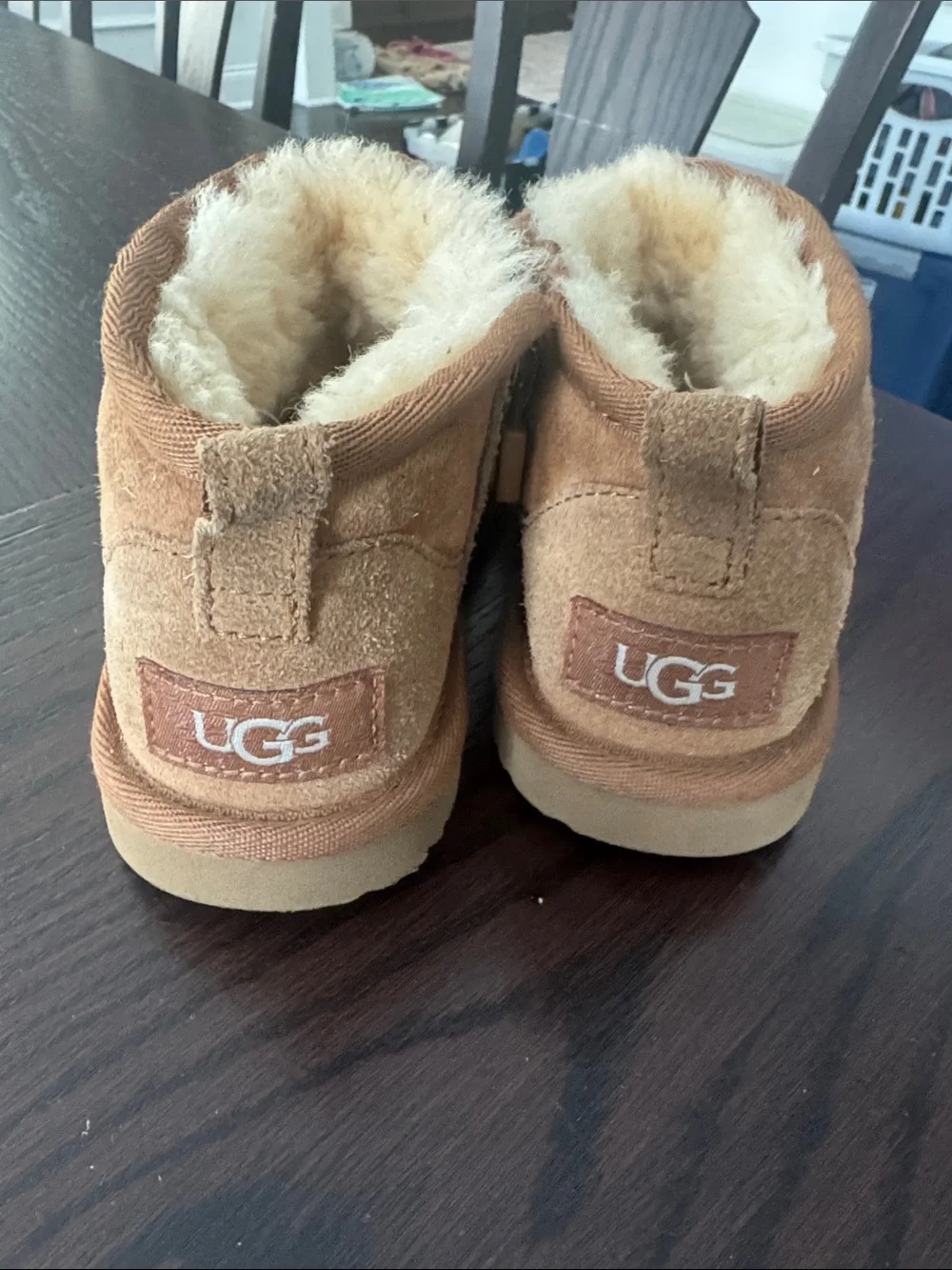 UGG Kids Chestnut Suede Shearling-Lined Boots